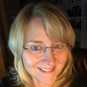 Meet your Posher, Mickie